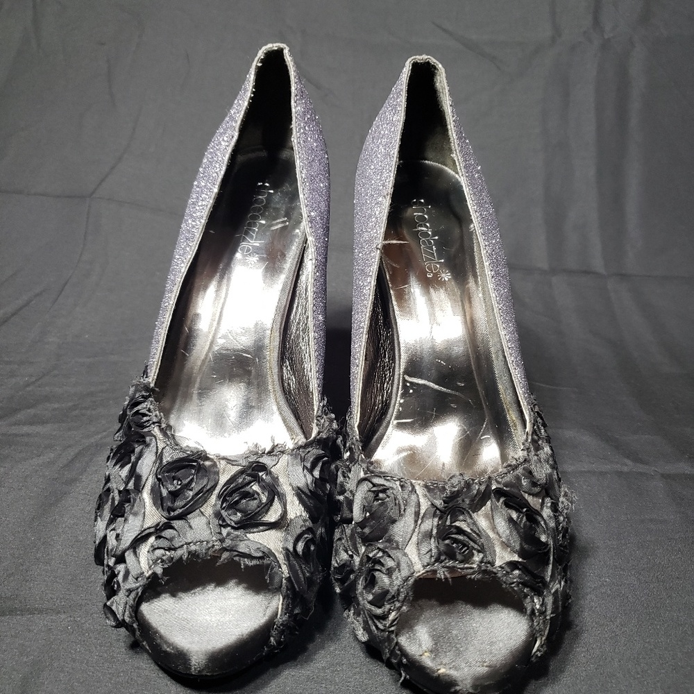 Shoe Dazzel Heels Size:10M